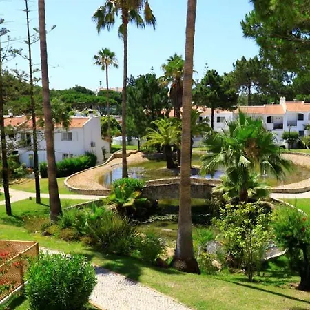 Sleeps 6 With Pool Air Con And Wifi *